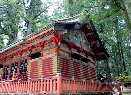 japan/nikko/landmark/sanjinko