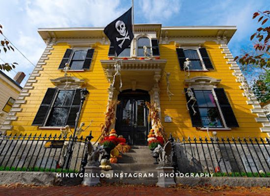 massachusetts/south-shore/landmark/phillips-house