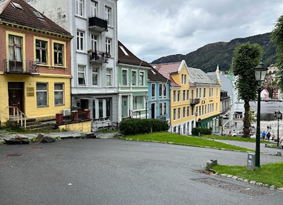 norway/bergen/landmark/ostre-murallmenningen