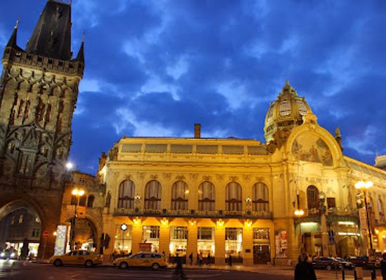 czechia/bohemia/landmark/obecni-dum