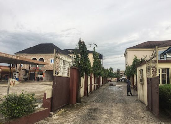 nigeria/warri/landmark/tm-palace-hotel
