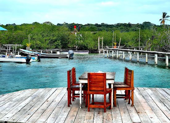 panama/bocas-del-toro/landmark/the-blue-coconut-restaurant