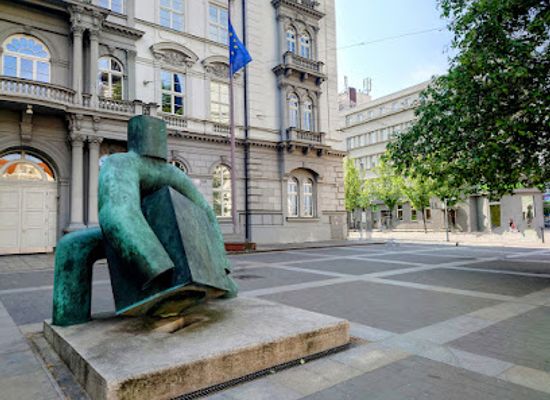 czechia/brno/landmark/statue-justice