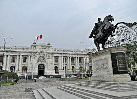 peru/lima/landmark/legislative-palace