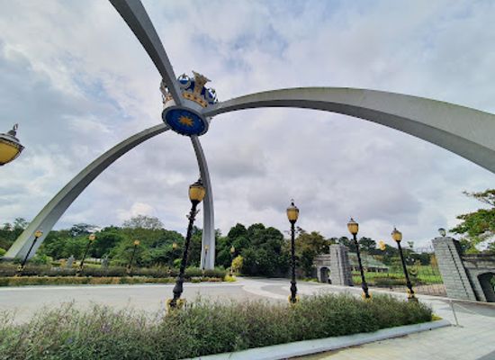 malaysia/johor/landmark/bukit-serene-palace