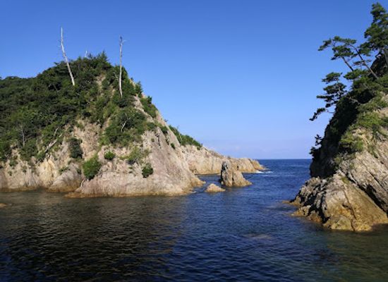 japan/iwami/landmark/kamogaiso