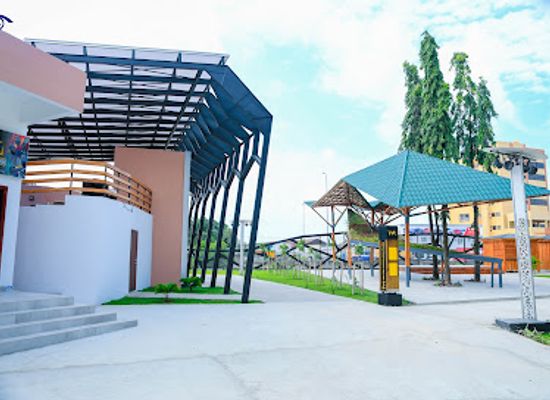 benin/cotonou/landmark/eya-centre-communautaire