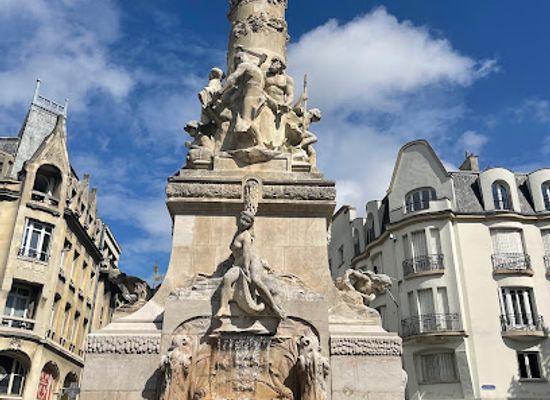 france/reims/laon-zola/landmark/place-drouet-d-erlon