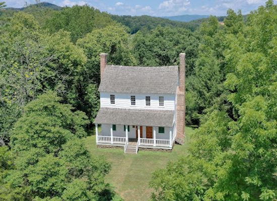 north-carolina/yadkin-valley/landmark/edwards-franklin-house