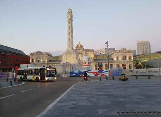 belgium/brussels/landmark/martelarenplein