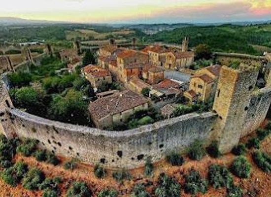 italy/siena/landmark/monteriggioni