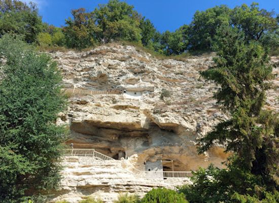 bulgaria/varna-region/landmark/aladzha-monastery