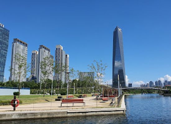 south-korea/incheon/songdo-international-business-district/landmark/west-boat-house