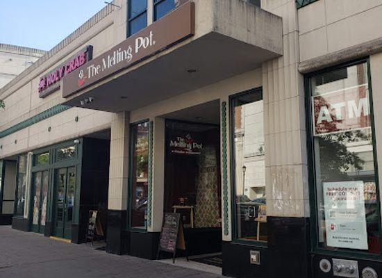new-york/white-plains/landmark/the-melting-pot