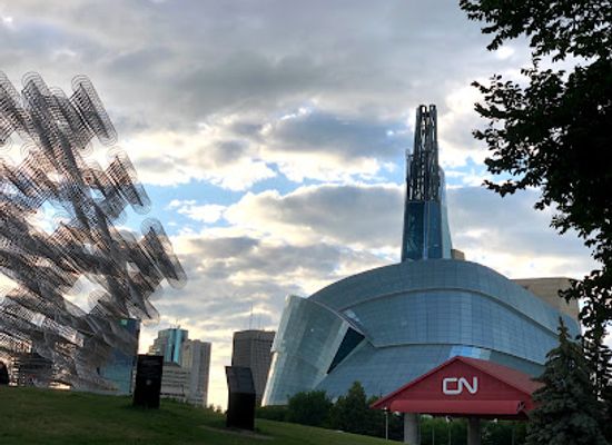 canada/winnipeg/landmark/the-forks-market
