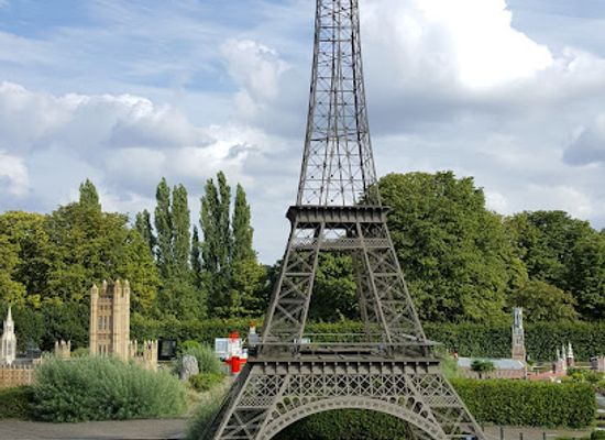 belgium/zenne-valley/landmark/brussels-airport
