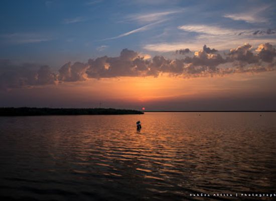 austria/neusiedler-see/landmark/lake-neusiedl-beach