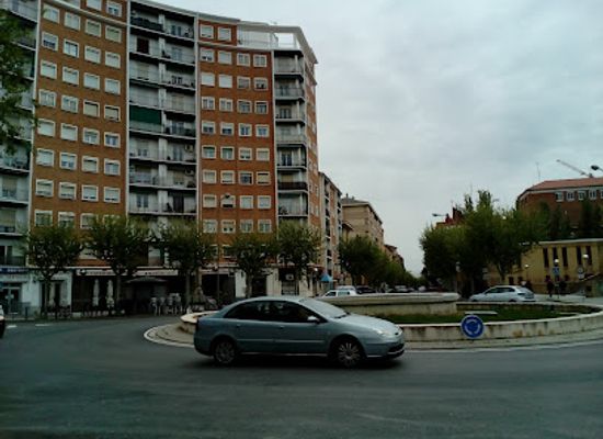 spain/huesca/landmark/plaza-luis-bunuel