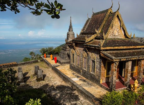 cambodia/kampot/landmark/wat-sampov-pram
