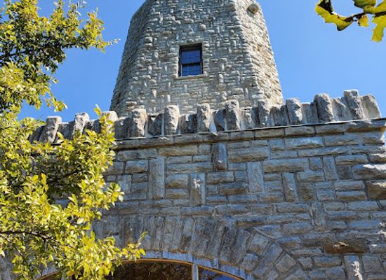 oklahoma/chickasaw-country/landmark/tucker-tower