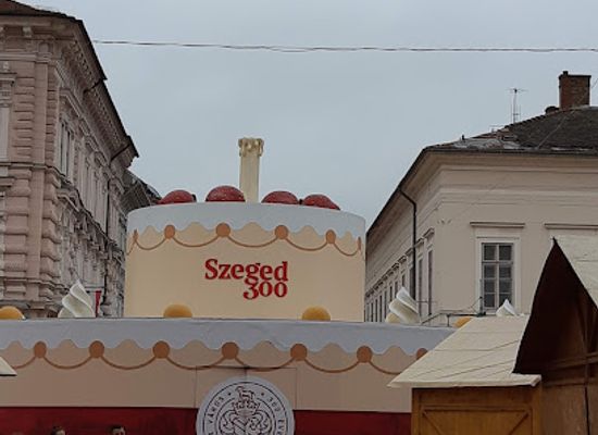 hungary/southern-great-plain/landmark/regi-hid-vendeglo
