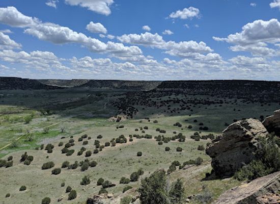 colorado/high-plains/landmark/withers-canyon-dinosaur-footprints-trailhead