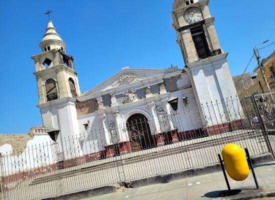peru/ica/landmark/main-square-of-ica