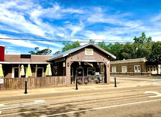 alabama/daphne/landmark/manci-s-antique-club
