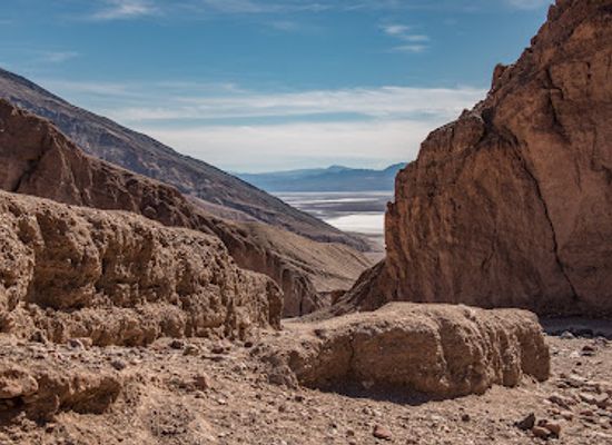 california/death-valley-national-park/landmark/natural-bridge-trail