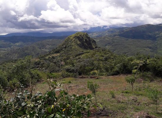 panama/ngabe-bugle-comarca/landmark/cerro-papayo