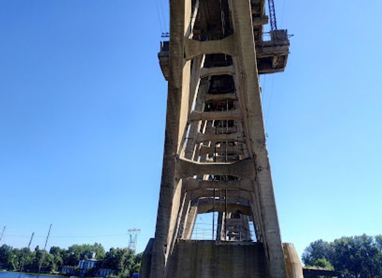 ukraine/dnieper-ukraine/landmark/merefa-kherson-bridge