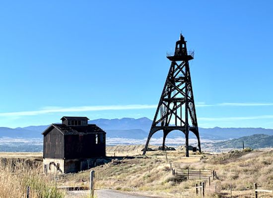 montana/butte/landmark/berkeley-pit-viewing-stand