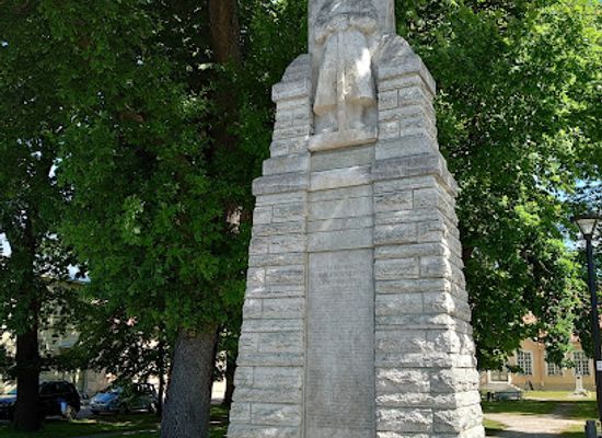 estonia/haapsalu/landmark/vabadussoja-malestusammas