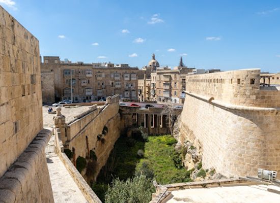 malta/south-eastern-district/landmark/national-war-museum-fort-st-elmo