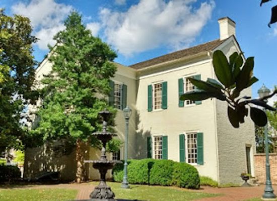 tennessee/southern-middle-tennessee/landmark/president-james-k-polk-home-and-museum