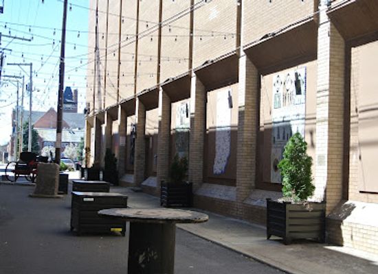 indiana/kokomo/landmark/artist-alley