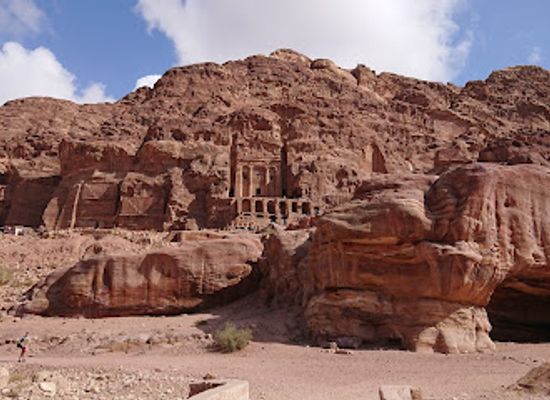 jordan/petra/landmark/the-monastery
