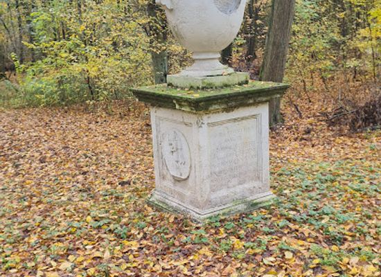 germany/anhalt/landmark/willhelm-graf-von-anhalt-monument