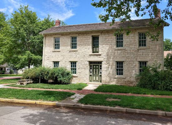 kansas/manhattan/landmark/wolf-house-museum
