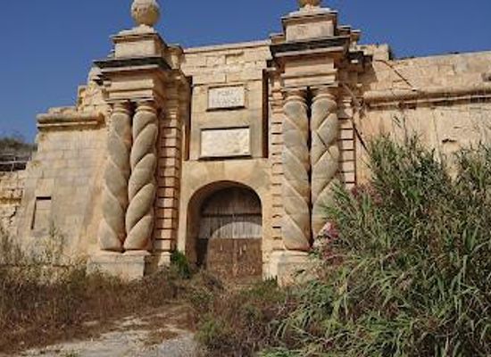 malta/harbour-area/landmark/fort-ricasoli
