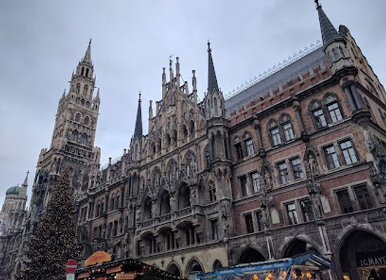 germany/munich/altstadt-lehel/landmark/lion-s-tower
