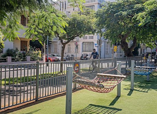 israel/tel-aviv/rothschild-boulevard/landmark/rothschild-street