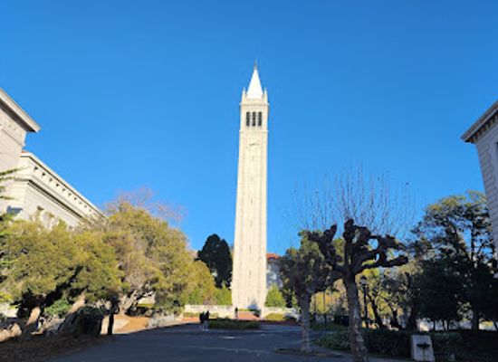 california/berkeley/landmark/wheeler-hall-auditorium
