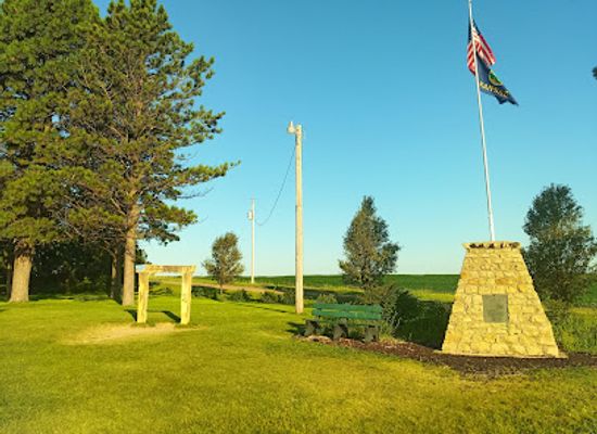 kansas/central-plains/landmark/the-geographic-center-of-the-united-states