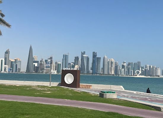qatar/katara-cultural-village/landmark/al-corniche-waterfront