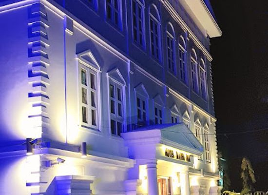 nepal/koshi-zone/landmark/hotel-maden-inn