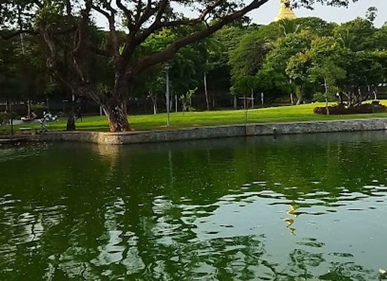 myanmar-burma/yangon/mayangone/landmark/cantonment-gazebo