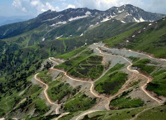 india/kashmir-valley/landmark/sinthan-top
