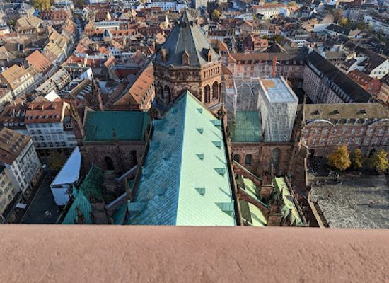 france/strasbourg/landmark/ascension-de-la-cathedrale-notre-dame-de-strasbourg