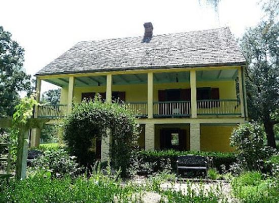 louisiana/mississippi-delta/landmark/longfellow-evangeline-state-historic-site
